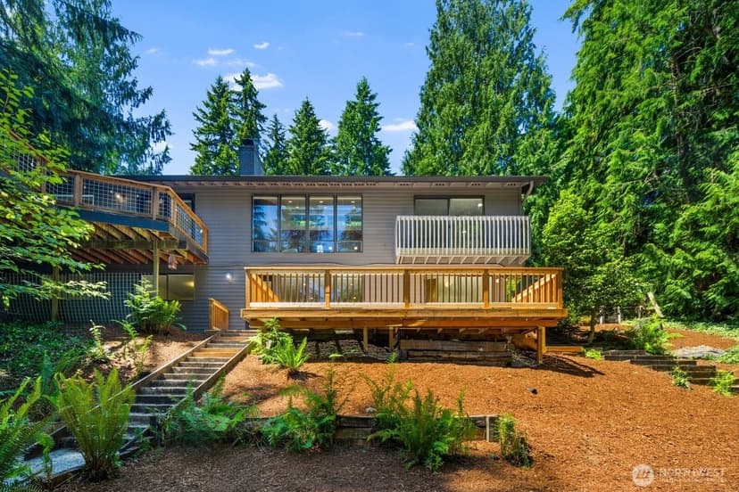 Property photo for 15826 266th Avenue SE, Issaquah photo 35