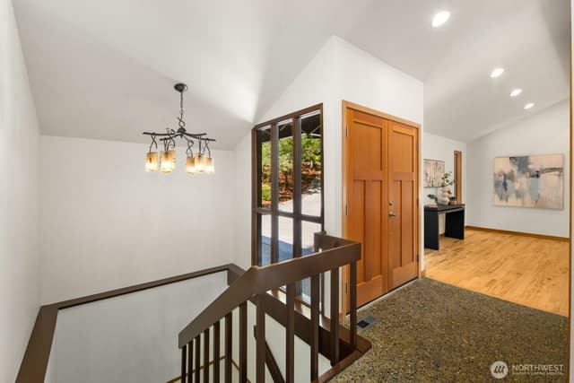 Property photo for 15826 266th Avenue SE, Issaquah photo 4