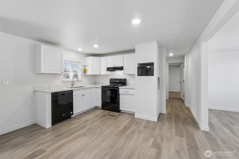 Property photo for 1415 84th Street SE #210, Everett photo 13