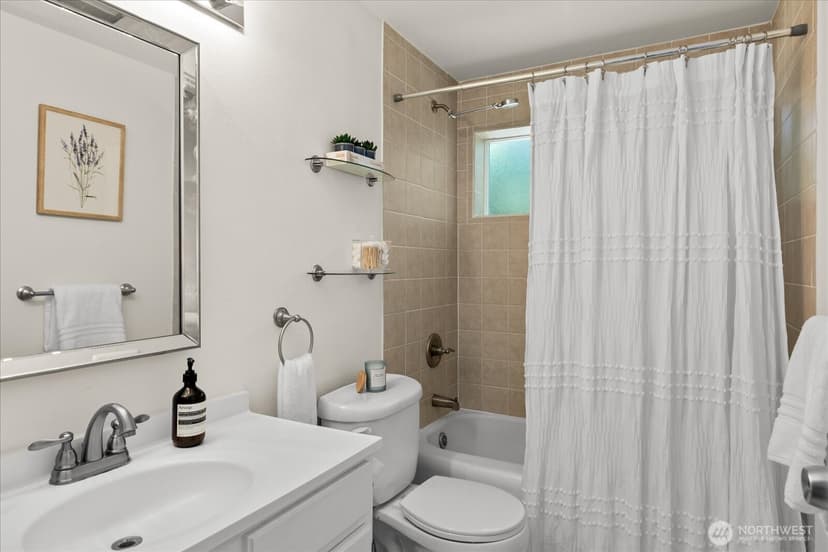 Property photo for 22605 61st Avenue W, Mountlake Terrace photo 18