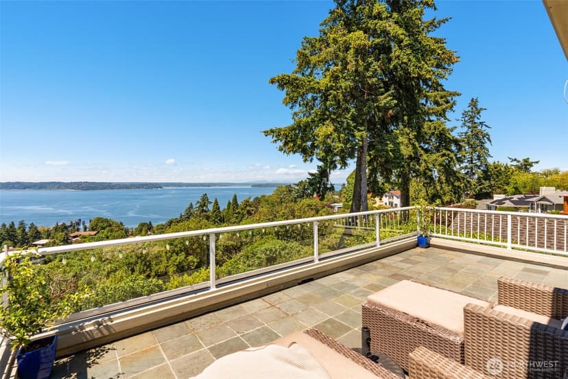 Property photo for 8447 42nd Avenue SW, Seattle photo 31