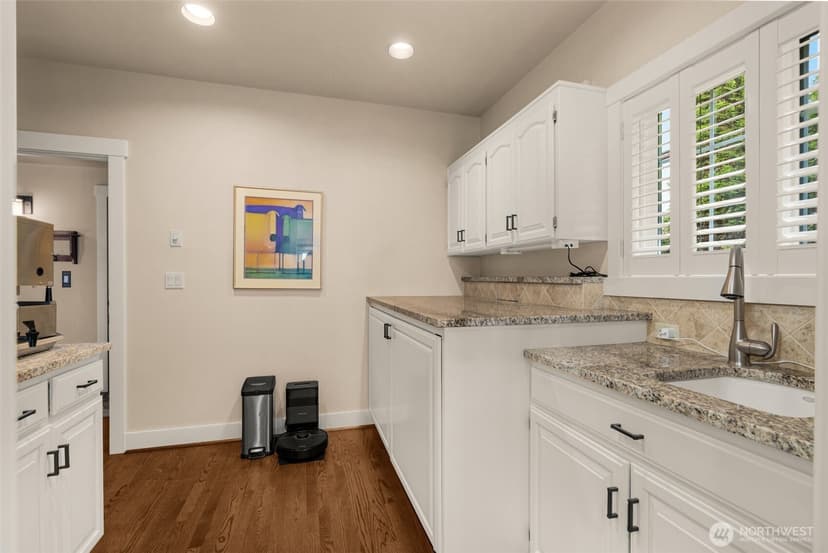Property photo for 8447 42nd Avenue SW, Seattle photo 20