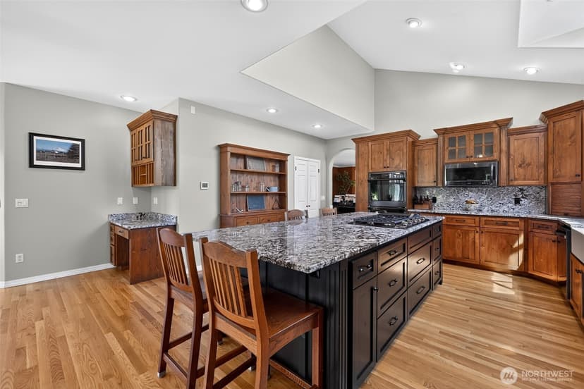 Property photo for 3601 214th Avenue E, Lake Tapps photo 24