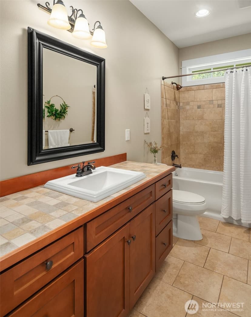 Property photo for 2312 NE Solar View Court, Poulsbo photo 27