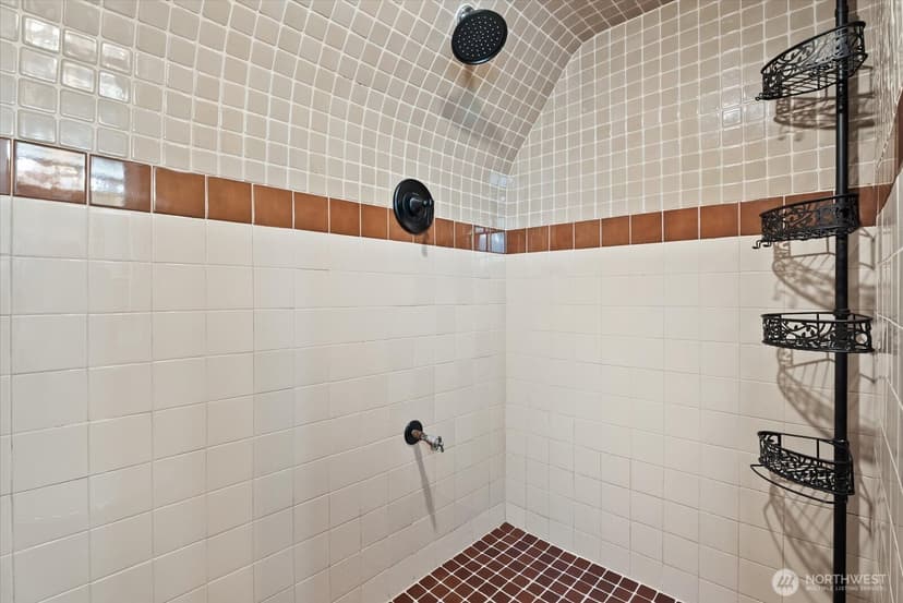 Property photo for 8724 16th Avenue SW, Seattle photo 23