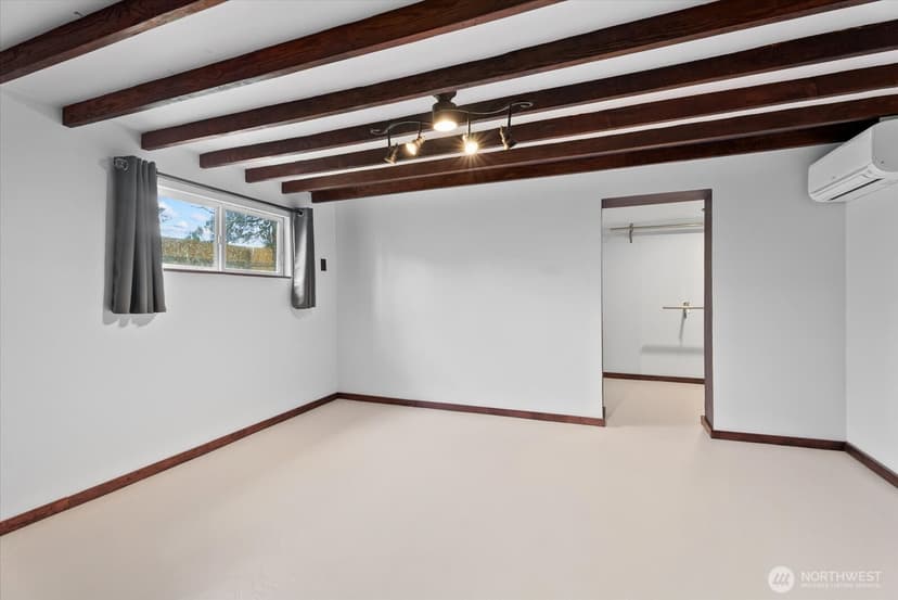 Property photo for 8724 16th Avenue SW, Seattle photo 19