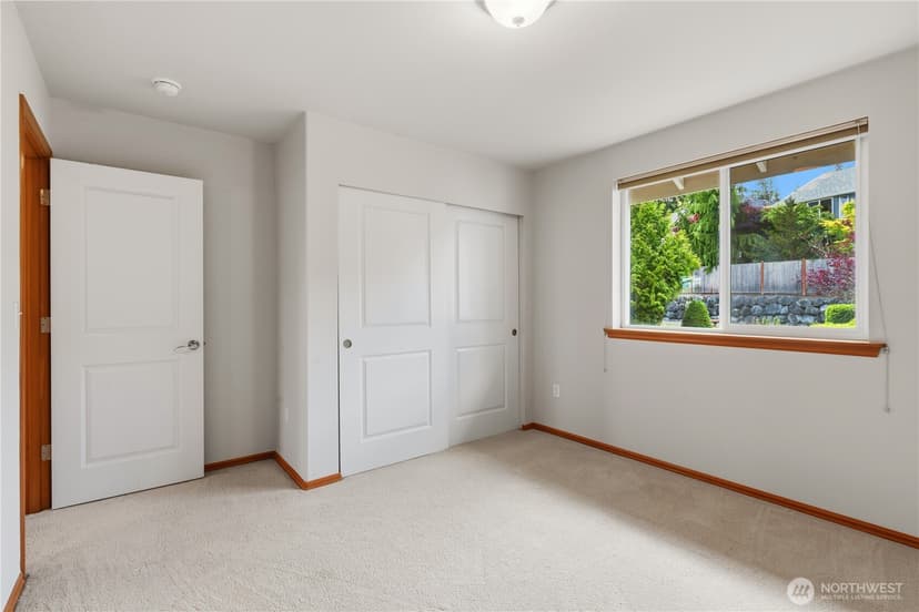 Property photo for 24012 21st Avenue W, Bothell photo 32