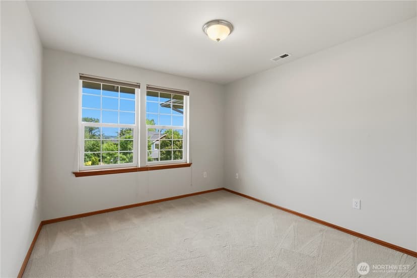 Property photo for 24012 21st Avenue W, Bothell photo 30