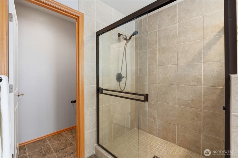 Property photo for 24012 21st Avenue W, Bothell photo 29