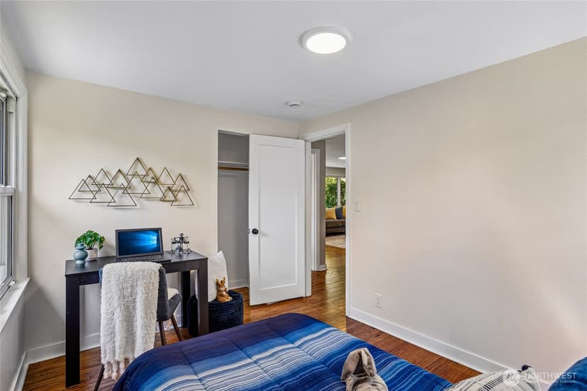 Property photo for 9250 14th Avenue SW, Seattle photo 15