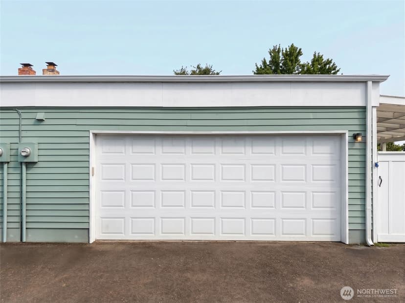 Property photo for 8650 Onyx Drive SW #F, Lakewood photo 18