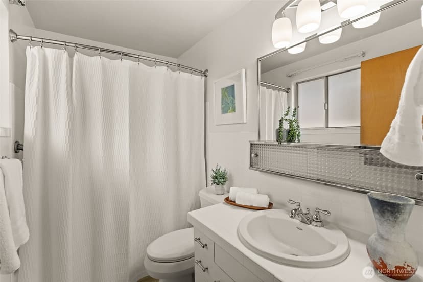 Property photo for 6901 N 18th Street, Tacoma photo 16
