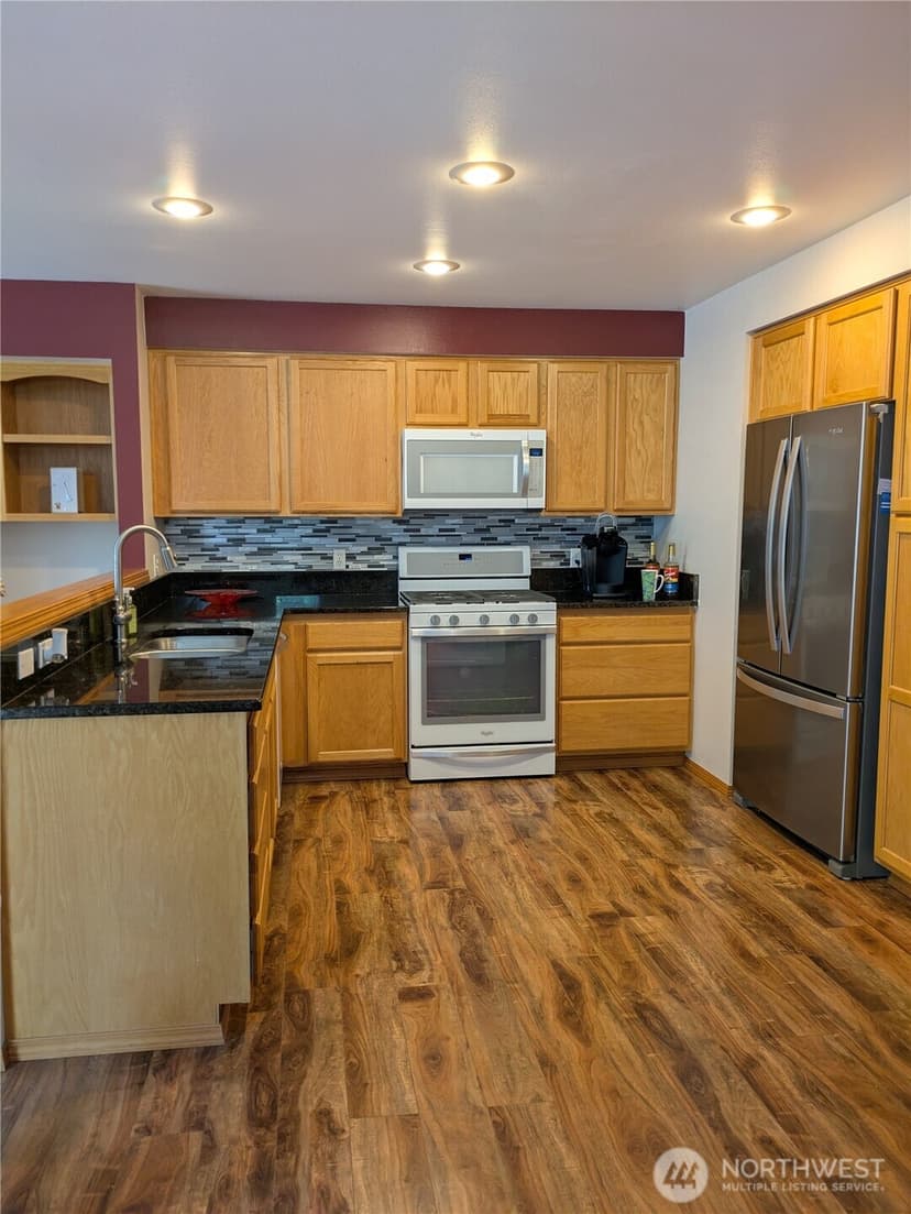 Property photo for 22931 SE 240th Place, Maple Valley photo 7