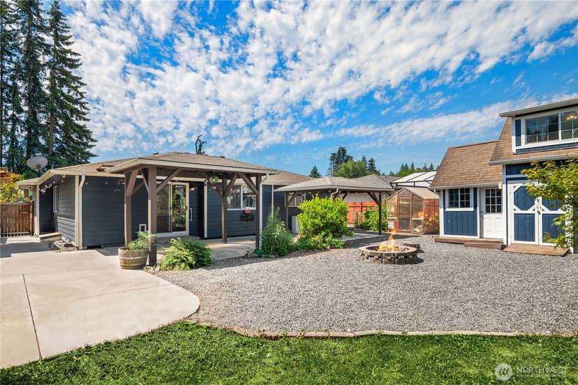 Property photo for 5027 110th ST NE, Marysville