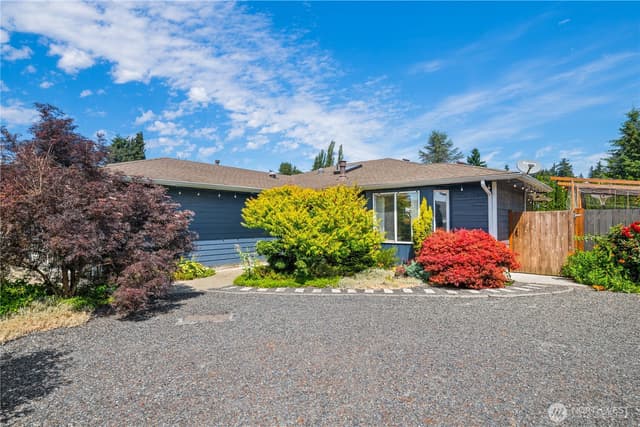 Property photo for 5027 110th ST NE, Marysville photo 4