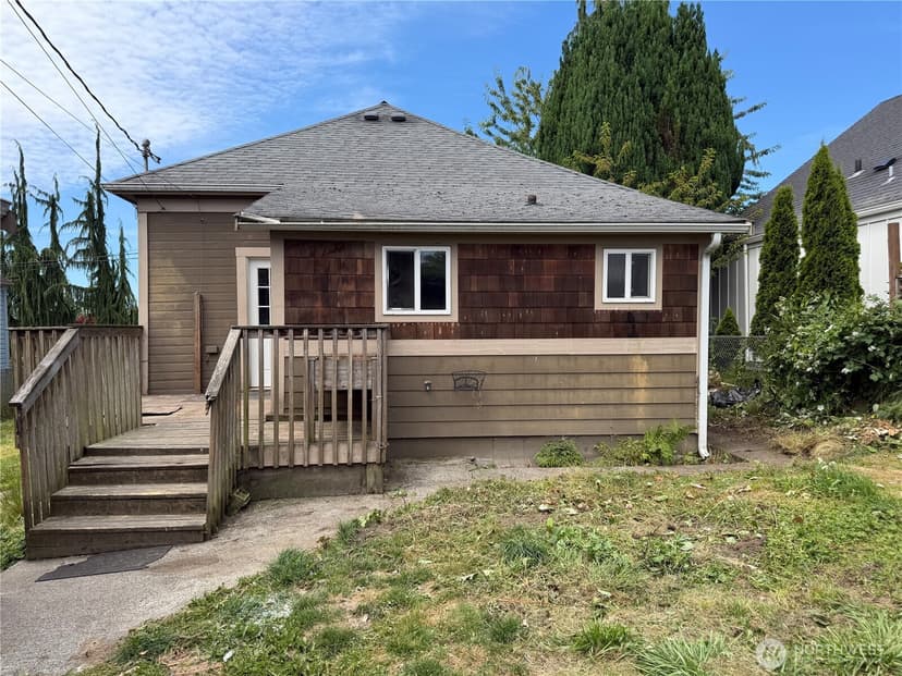 Property photo for 2505 Harrison Avenue, Everett photo 27