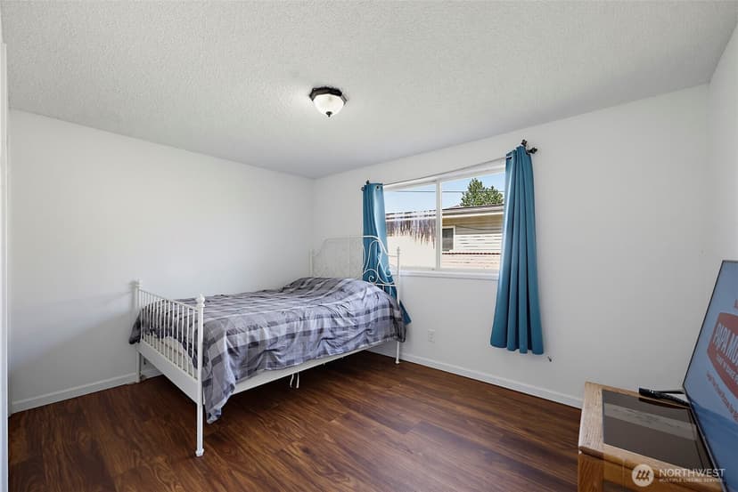 Property photo for 1010 S 88th Street, Tacoma photo 15