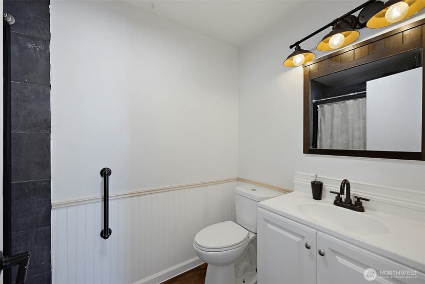 Property photo for 1010 S 88th Street, Tacoma photo 16