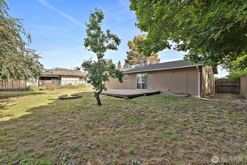 Property photo for 1010 S 88th Street, Tacoma photo 23