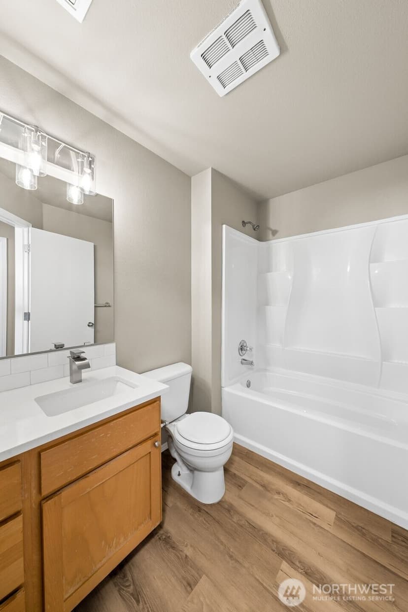 Property photo for 4042 S Warner Street #A, Tacoma photo 9