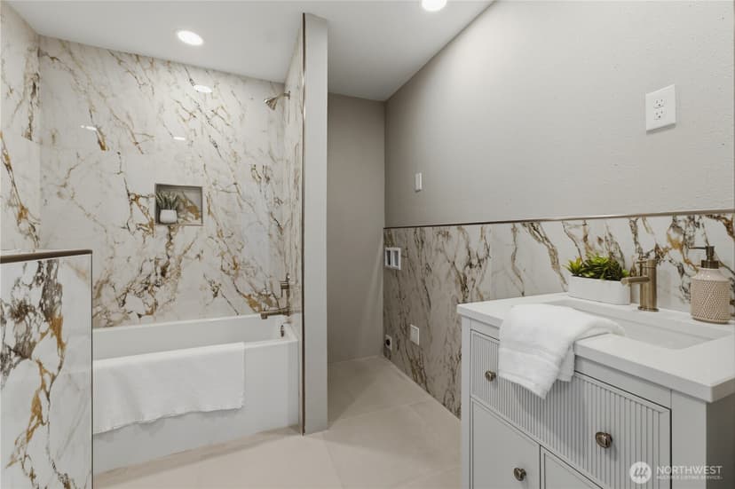 Property photo for 8615 43rd Street W, University Place photo 29