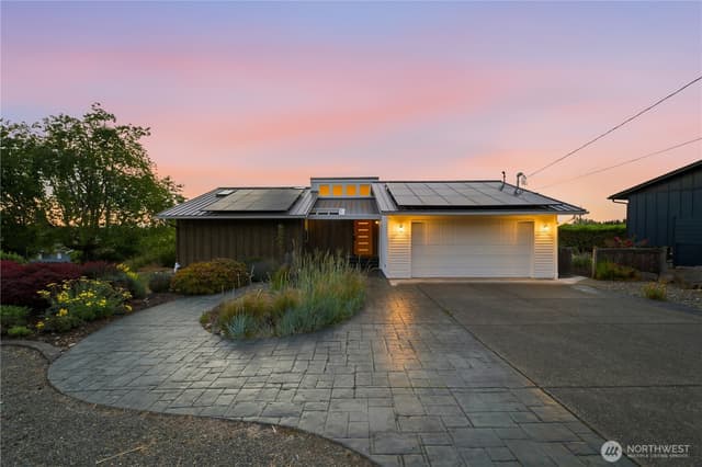 Property photo for 8615 43rd Street W, University Place