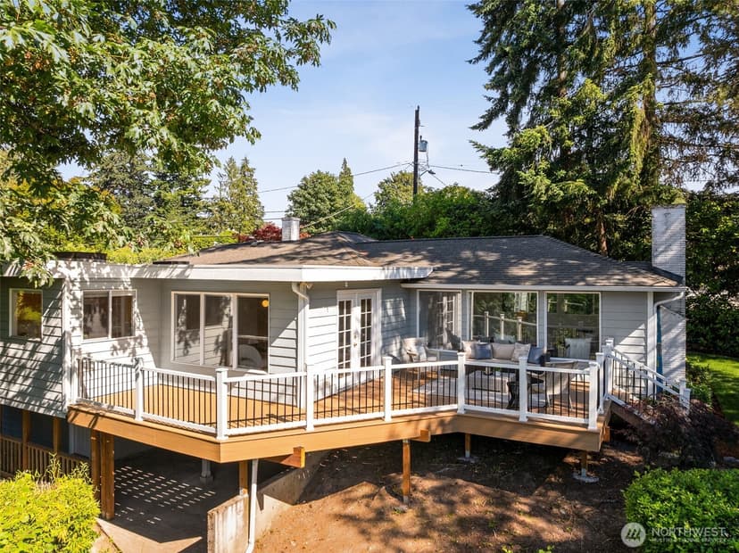 Property photo for 16461 Marine View Drive SW, Burien photo 32