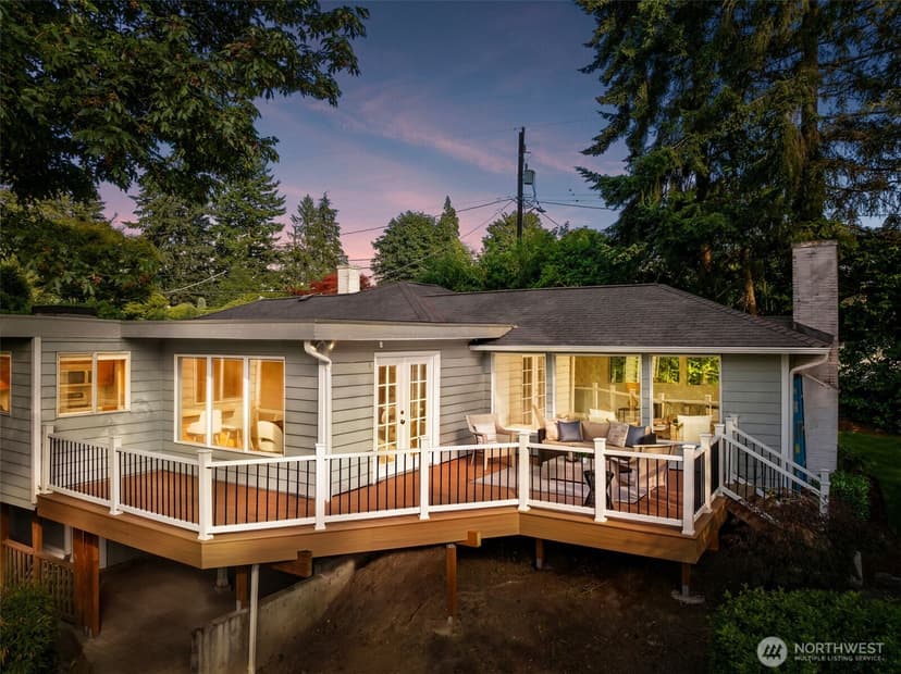 Property photo for 16461 Marine View Drive SW, Burien photo 28