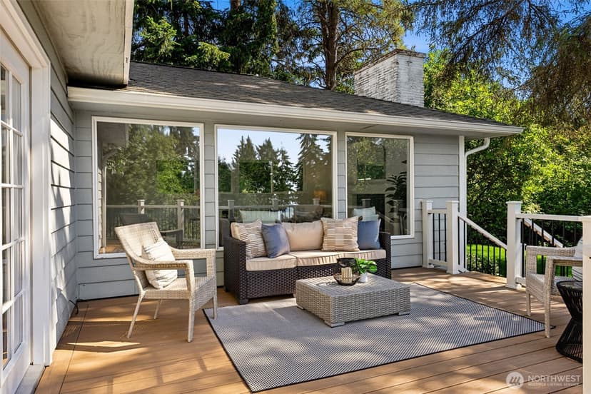 Property photo for 16461 Marine View Drive SW, Burien photo 20