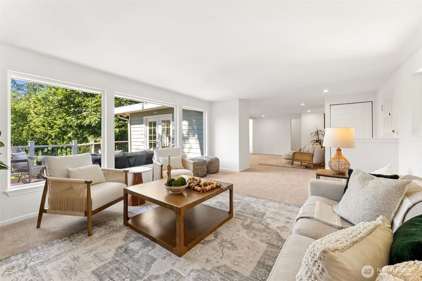 Property photo for 16461 Marine View Drive SW, Burien photo 6