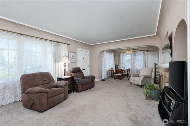 Property photo for 5625 S Sheridan Avenue, Tacoma photo 2