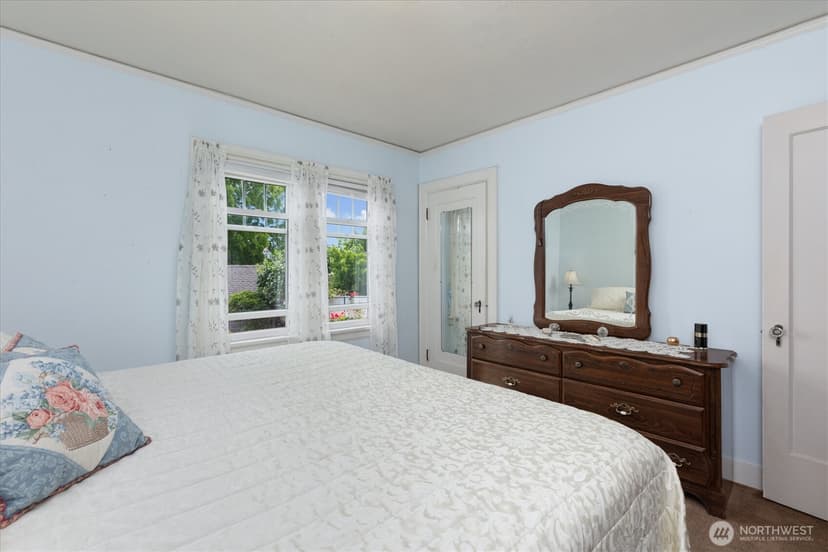 Property photo for 5625 S Sheridan Avenue, Tacoma photo 12