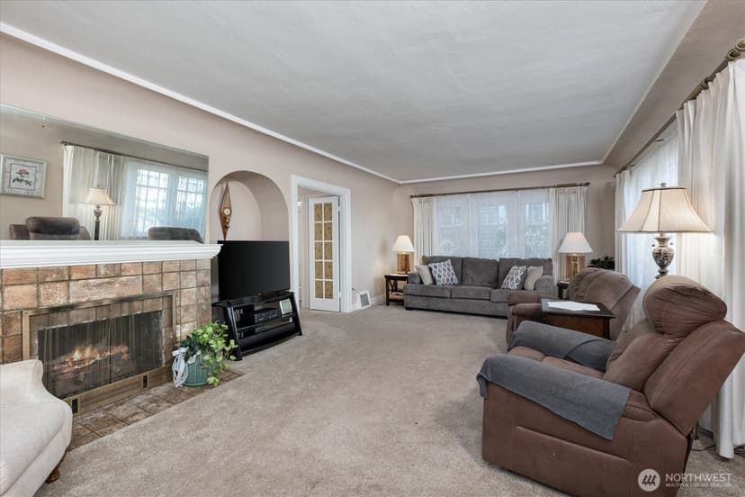 Property photo for 5625 S Sheridan Avenue, Tacoma photo 4