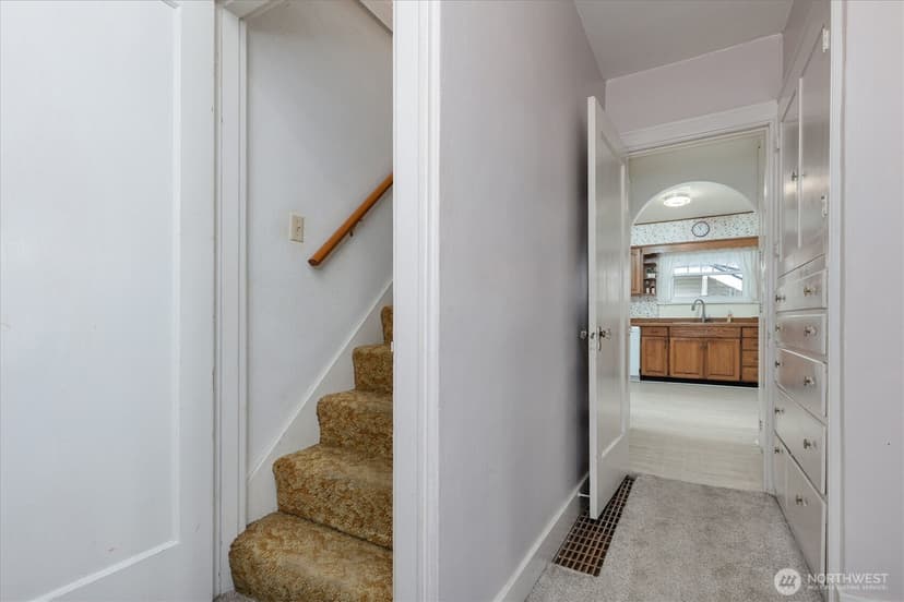 Property photo for 5625 S Sheridan Avenue, Tacoma photo 16