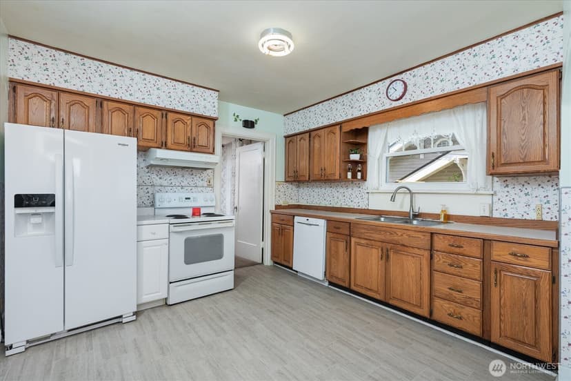 Property photo for 5625 S Sheridan Avenue, Tacoma photo 6