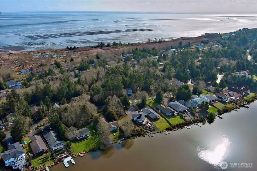 Property photo for 308 Lake View Loop NE, Ocean Shores photo 7