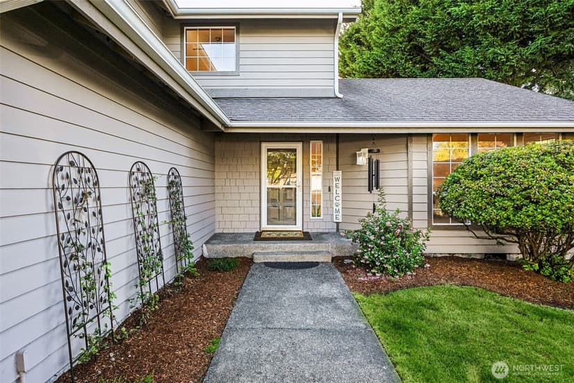 Property photo for 1620 12th Street SW, Puyallup photo 4