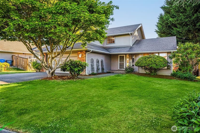 Property photo for 1620 12th Street SW, Puyallup photo 2