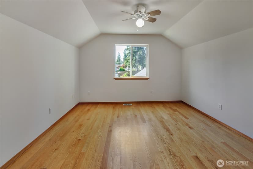 Property photo for 12618 Naomilawn Drive SW, Lakewood photo 25
