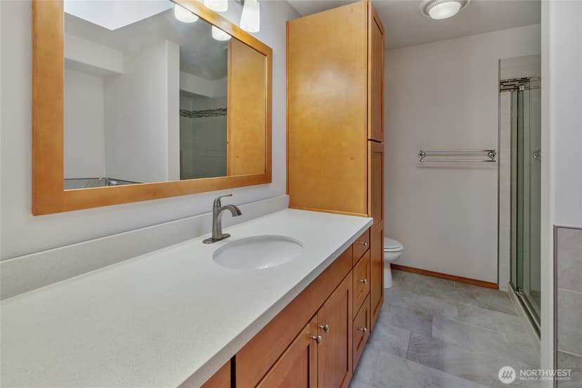 Property photo for 12618 Naomilawn Drive SW, Lakewood photo 26