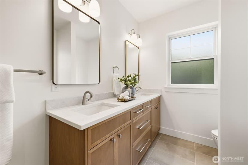 Property photo for 315 SE Andrews Street, Issaquah photo 16