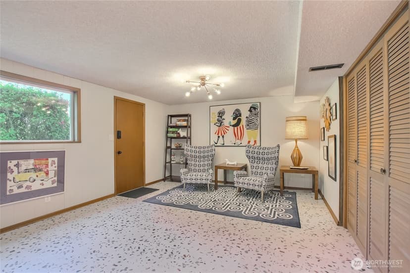 Property photo for 1754 N Narrows Drive, Tacoma photo 18