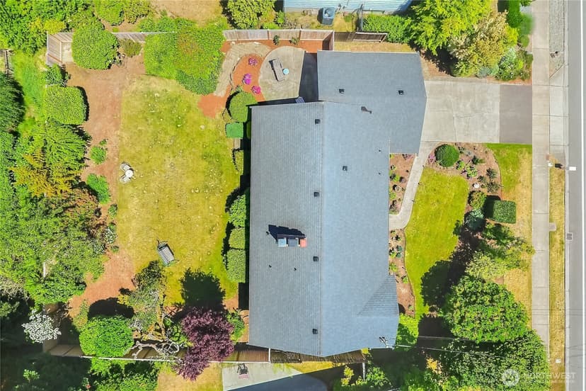 Property photo for 1754 N Narrows Drive, Tacoma photo 36