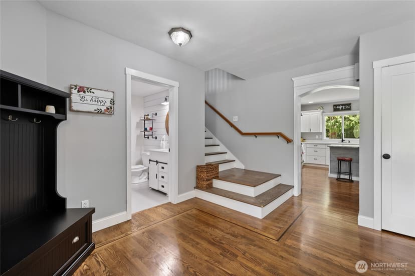 Property photo for 20929 Lake Riley Road, Arlington photo 4