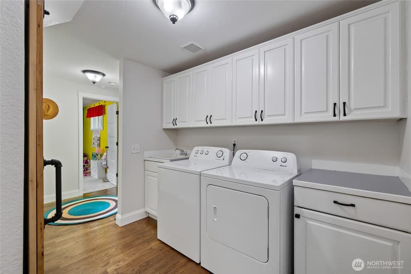 Property photo for 20929 Lake Riley Road, Arlington photo 16