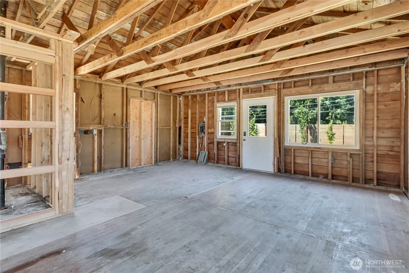 Property photo for 11410 8th Avenue S, Burien photo 8