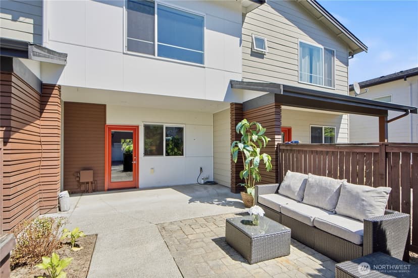 Property photo for 3027 S Nevada Street, Seattle photo 11