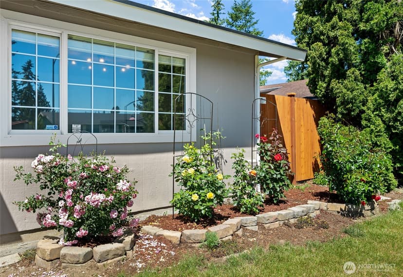Property photo for 5311 143rd Place NE, Marysville photo 4