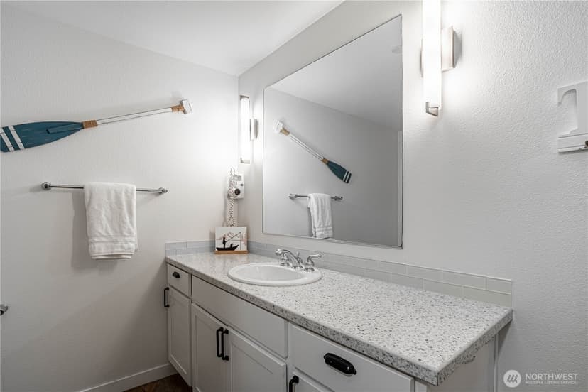 Property photo for 2220 W Woodin Avenue #205, Chelan photo 21