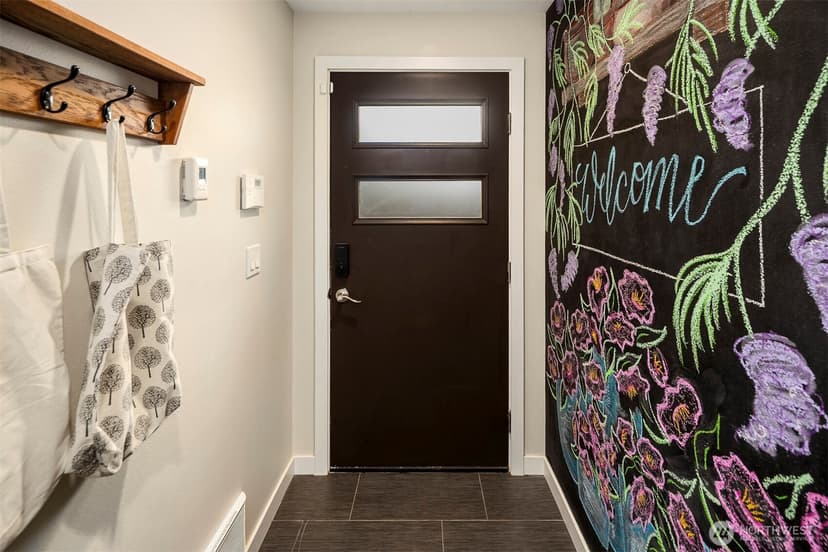 Property photo for 1741 NW 60th Street #B, Seattle photo 4